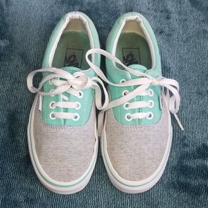 Van's polka dot Bermuda